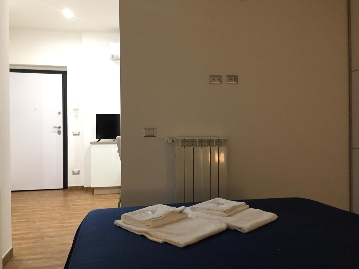 Locazione Turistica "Loft Roma Tiburtina" Apartment Ngoại thất bức ảnh